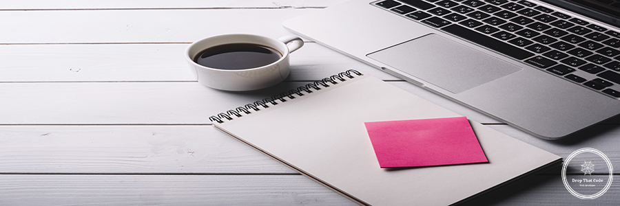 laptop-notepad-composition-desk laptop-notepad-composition-desk