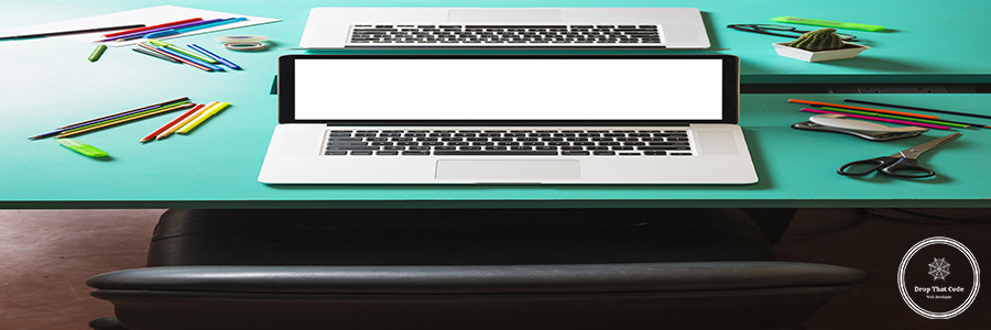 laptop-with-blank-white-screen-turquoise-table-with-nearby-chair laptop-with-blank-white-screen-turquoise-table-with-nearby-chair