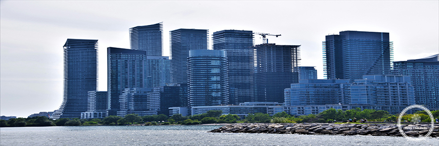 ronin-VzGs1v3XOTc-unsplash Custom Web Design Toronto